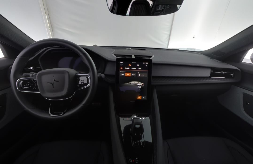 POLESTAR 2 2024