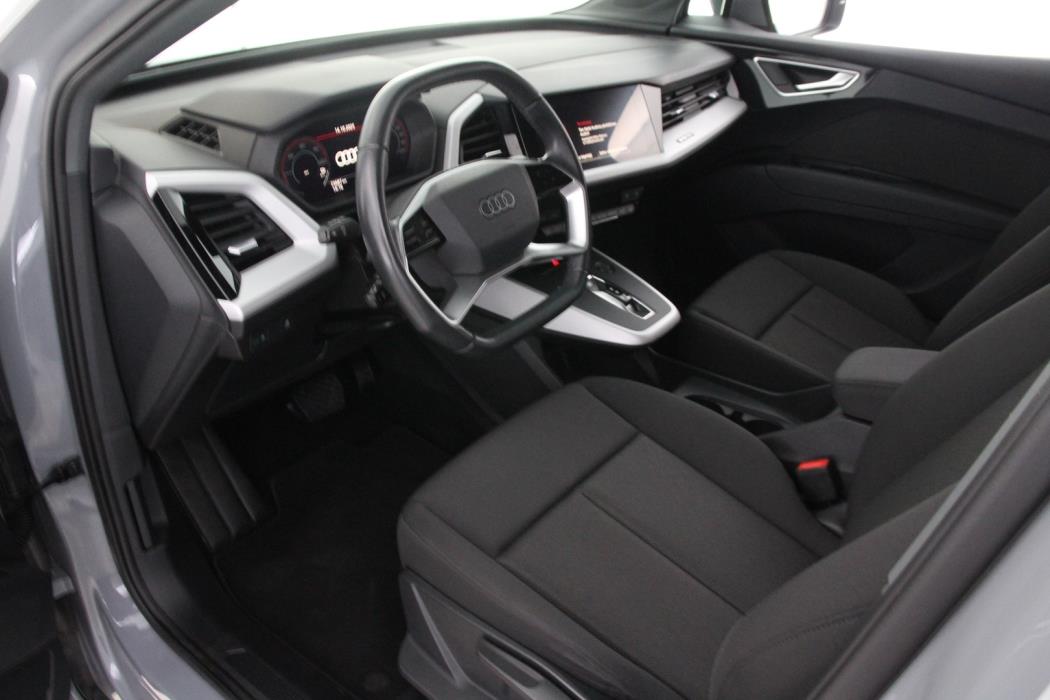 AUDI Q4 e-tron 2022
