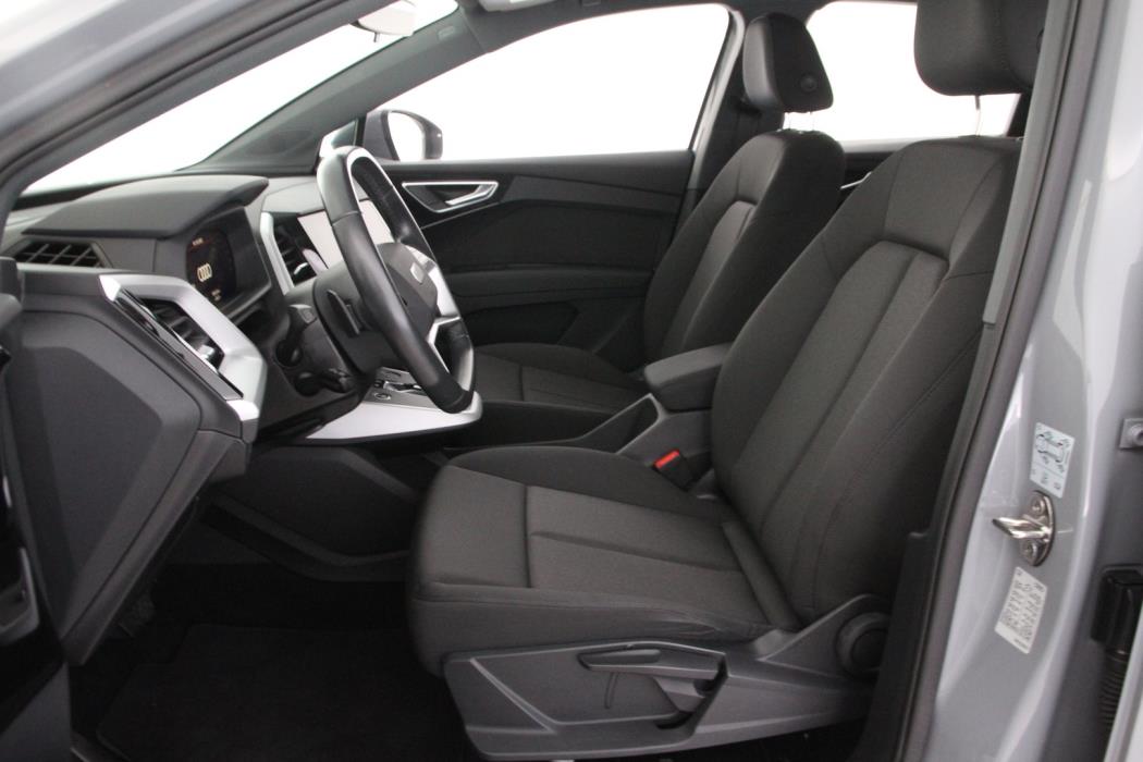 AUDI Q4 e-tron 2022