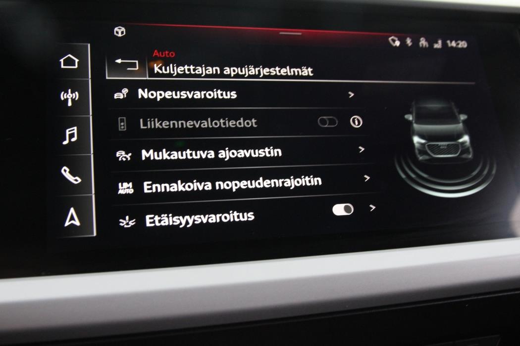 AUDI Q4 e-tron 2022