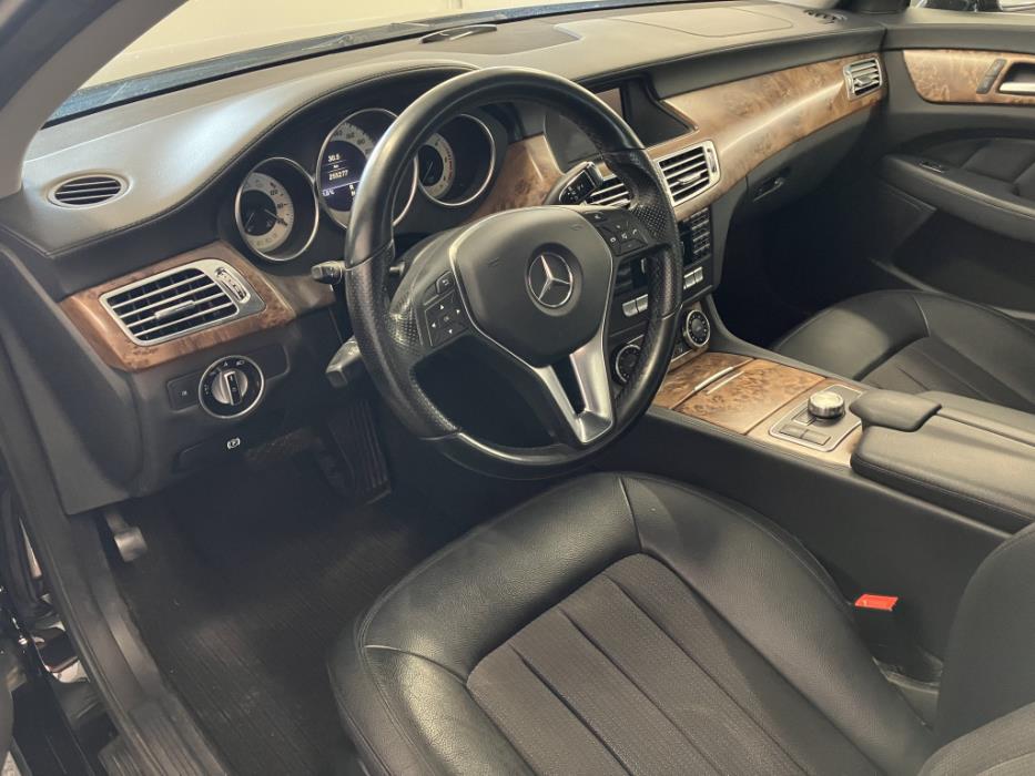 MERCEDES-BENZ CLS 2011
