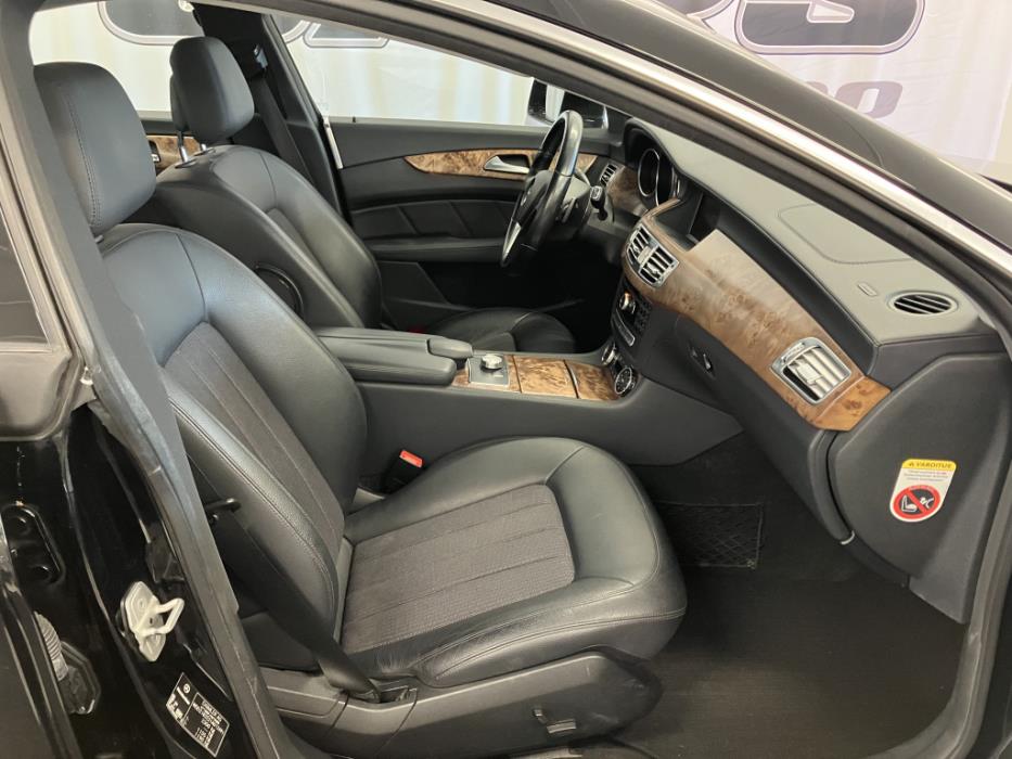 MERCEDES-BENZ CLS 2011