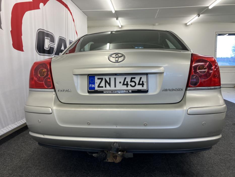 TOYOTA Avensis 2006