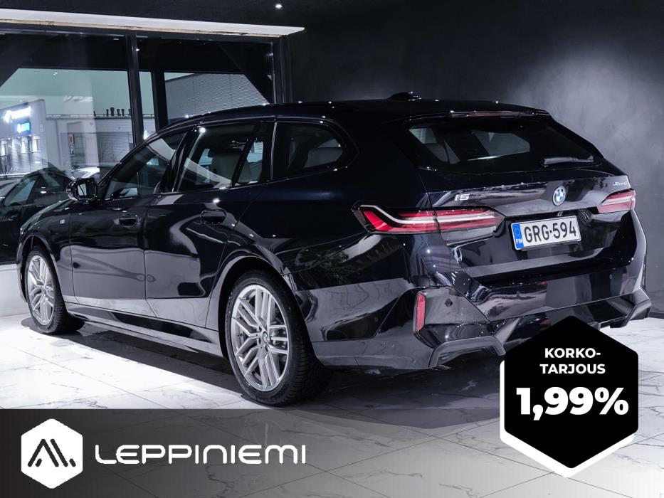BMW i5 2025