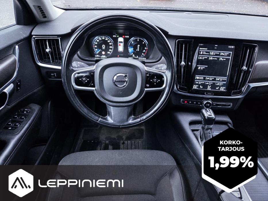 VOLVO V90 Cross Country 2018