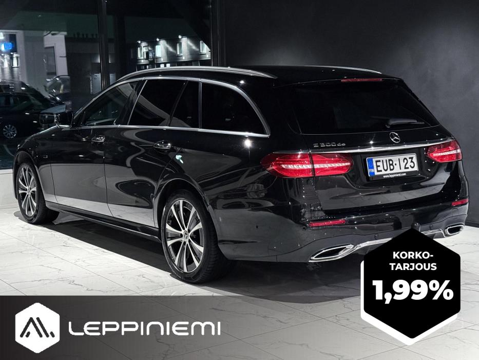MERCEDES-BENZ E 2019