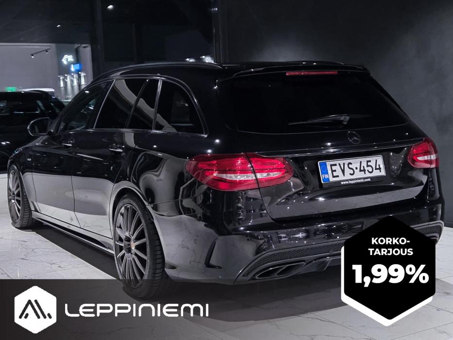 MERCEDES-BENZ C 2015