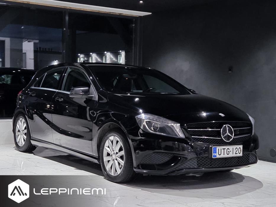MERCEDES-BENZ A 2012