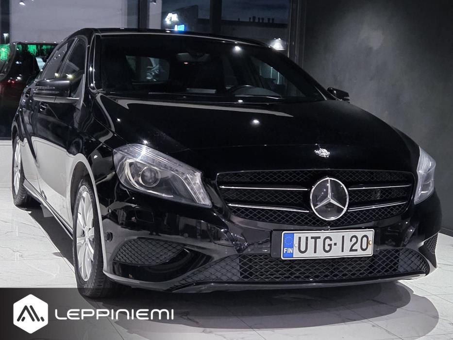 MERCEDES-BENZ A 2012
