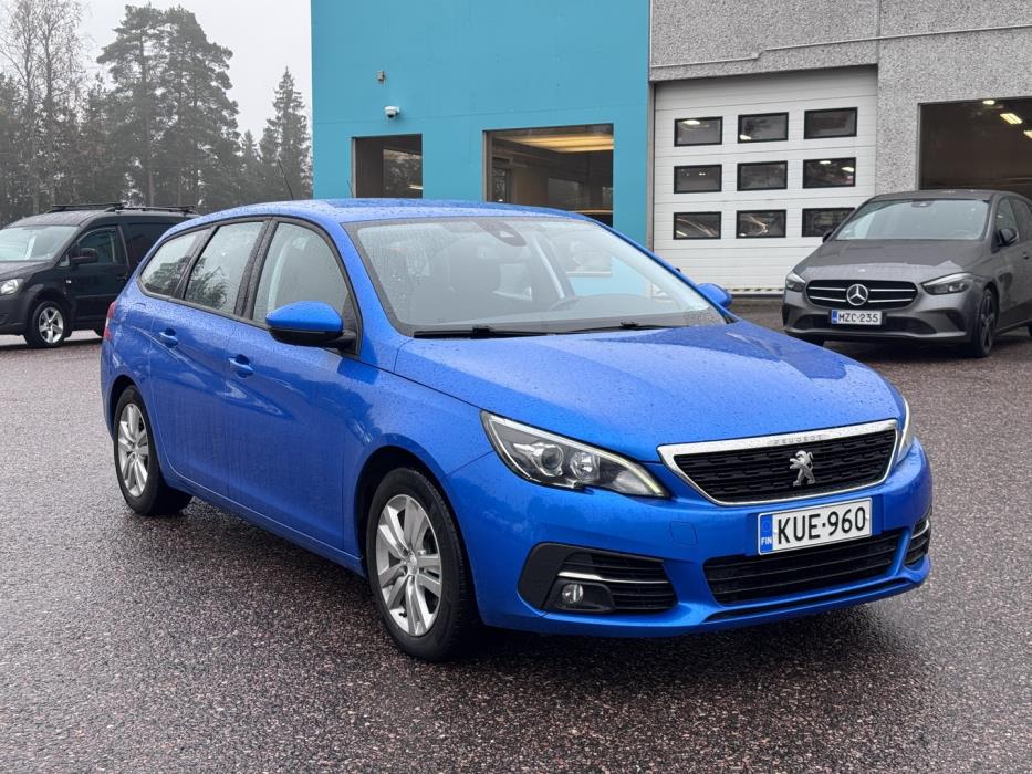 PEUGEOT 308 2021