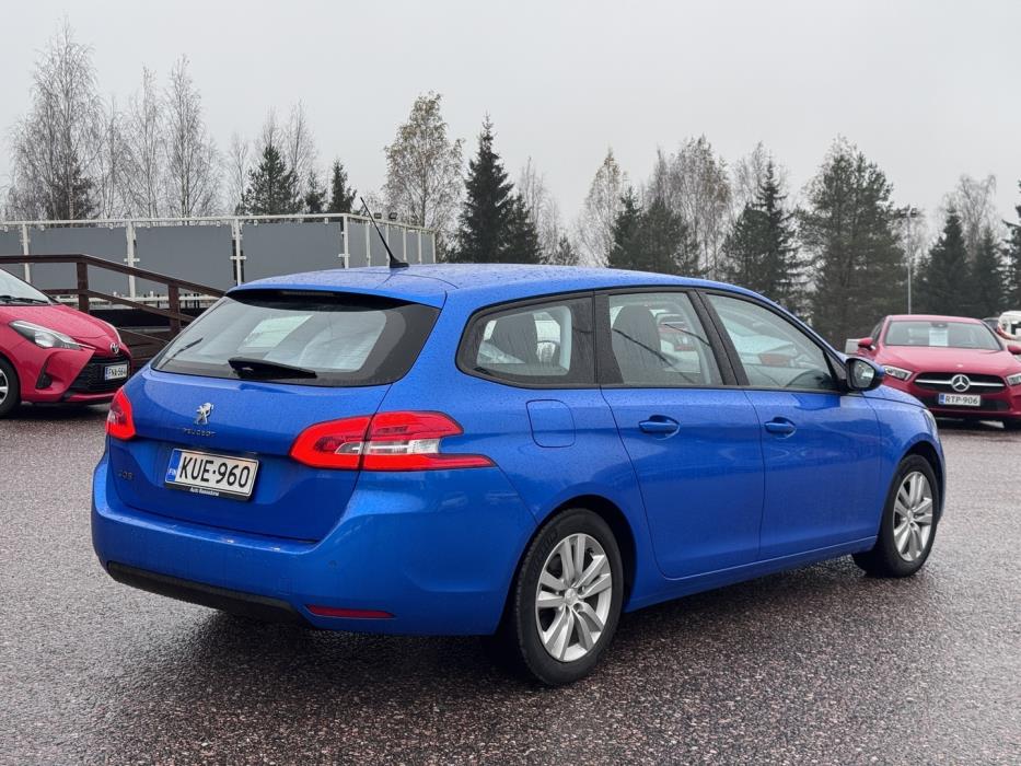 PEUGEOT 308 2021