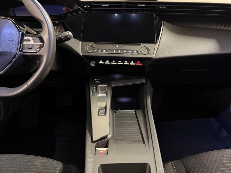 PEUGEOT 308 2023
