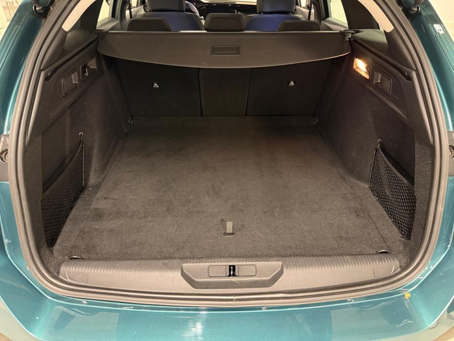 PEUGEOT 308 2023