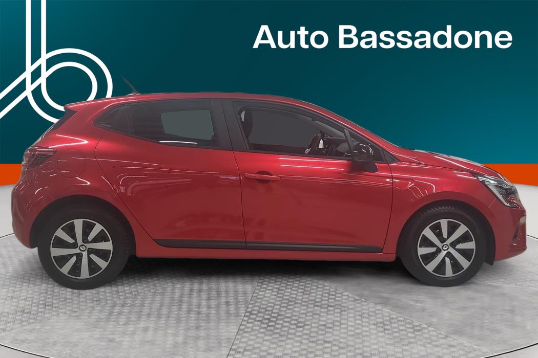 RENAULT Clio 2023