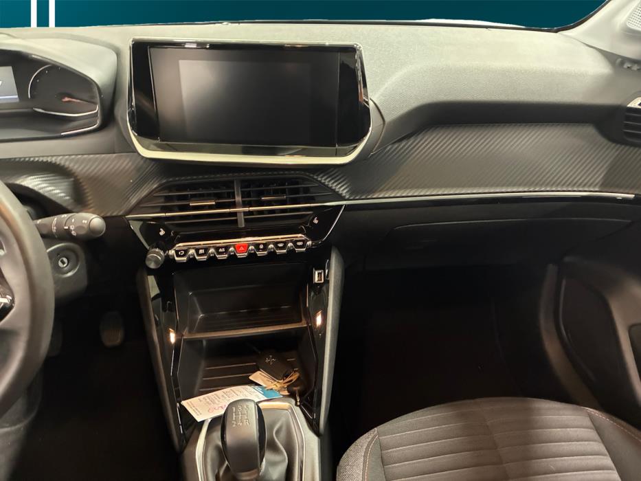 Peugeot 208 2022