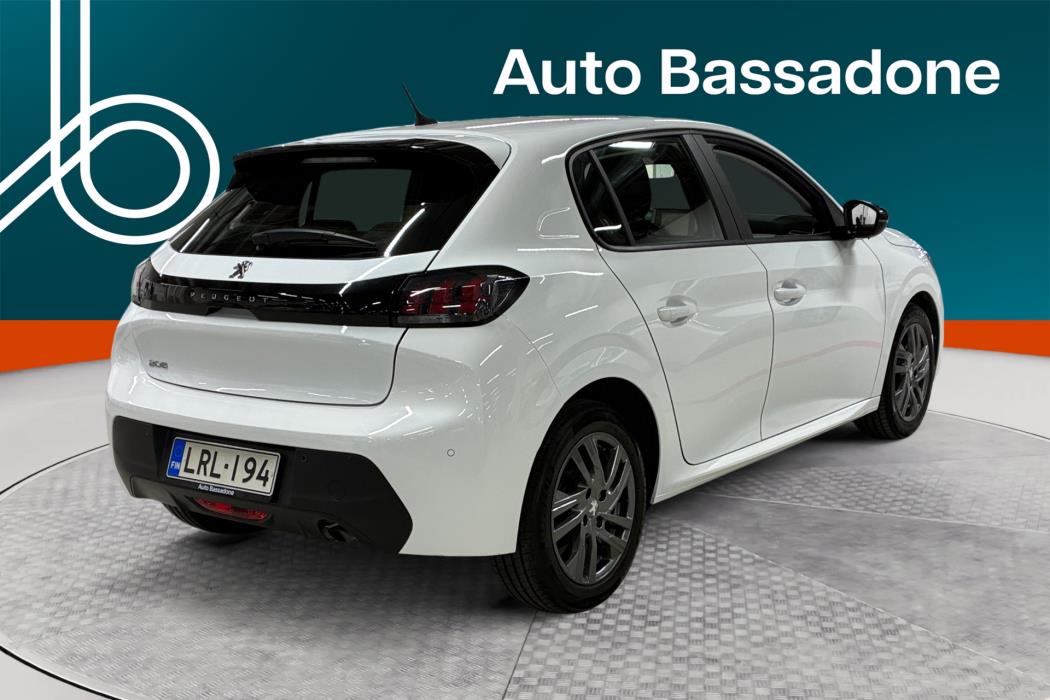 Peugeot 208 2022