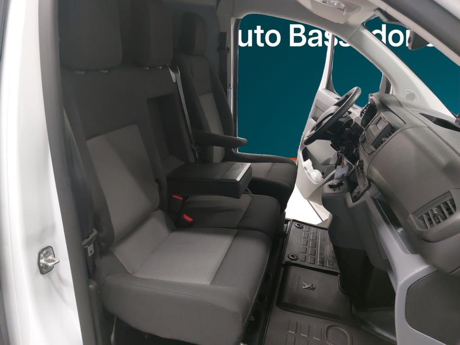 PEUGEOT Expert 2022