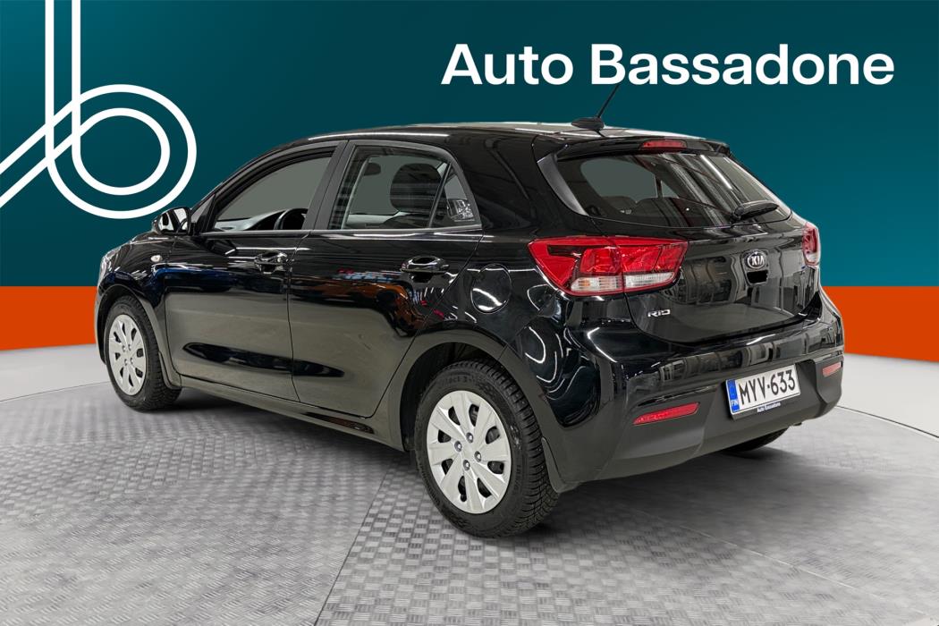 KIA Rio 2021