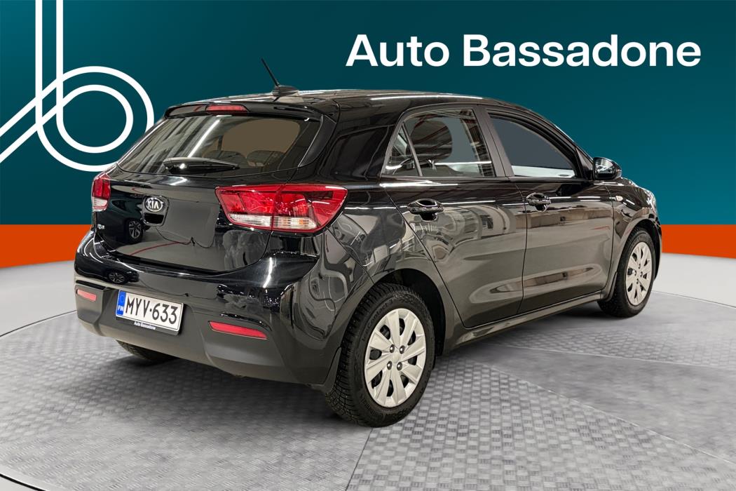 KIA Rio 2021