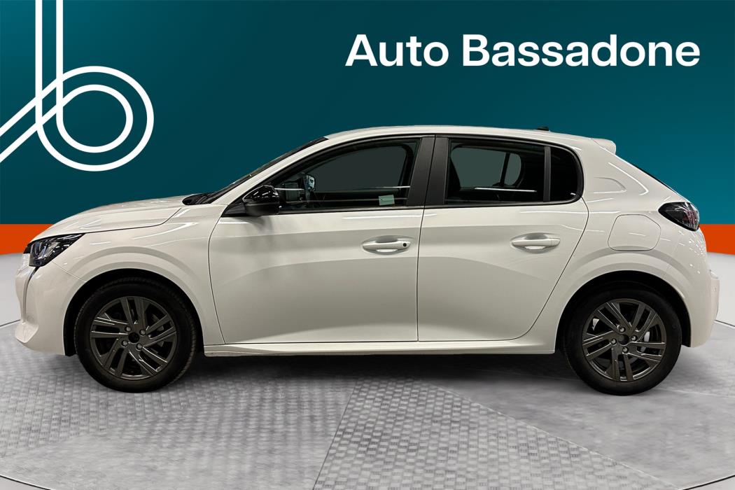 PEUGEOT 208 2022