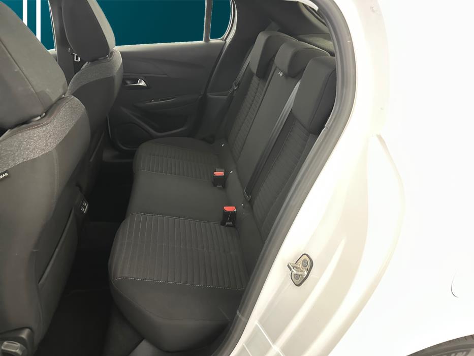 PEUGEOT 208 2022