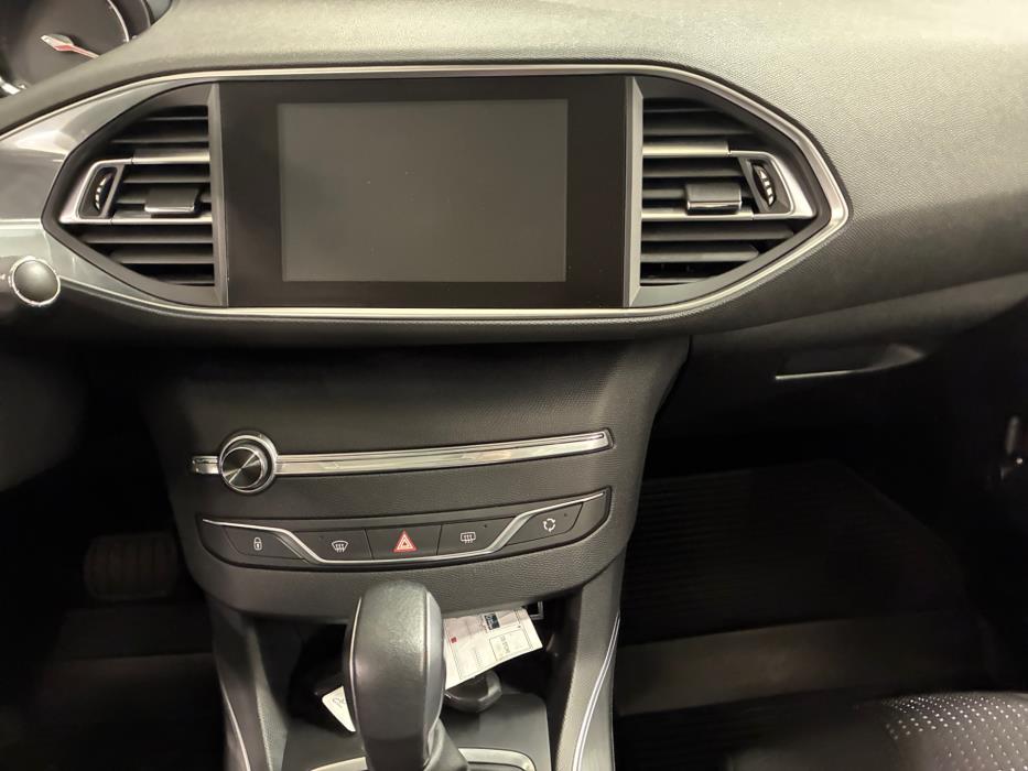 Peugeot 308 2017