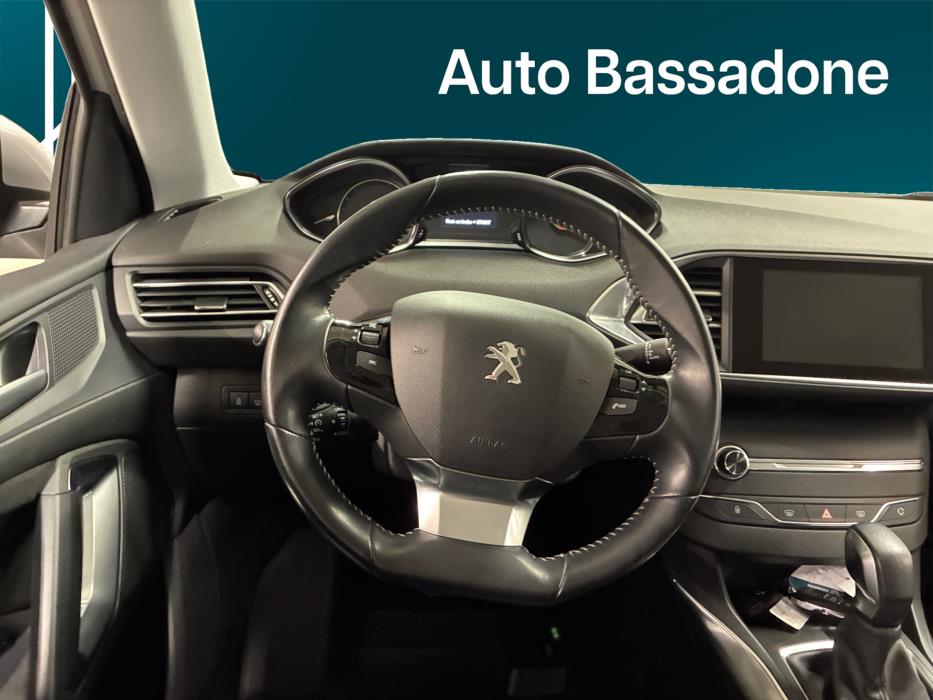 Peugeot 308 2017