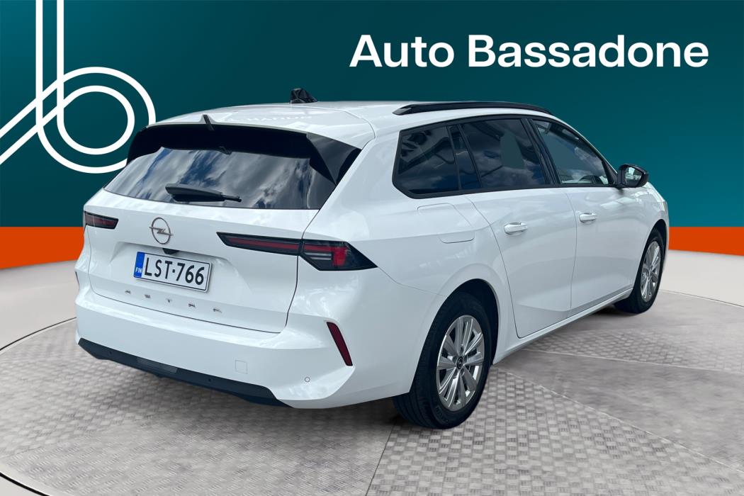 OPEL Astra 2024