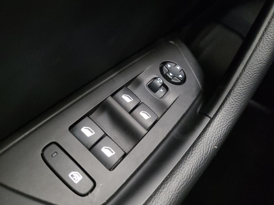 PEUGEOT 508 2019