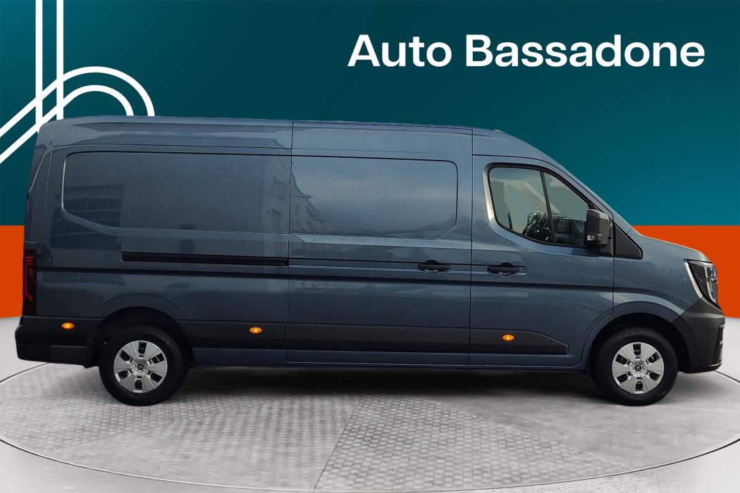 Renault Master 2025