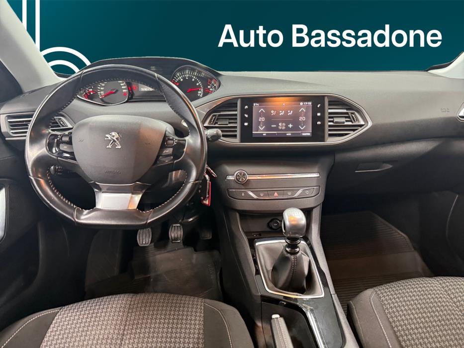 PEUGEOT 308 2019