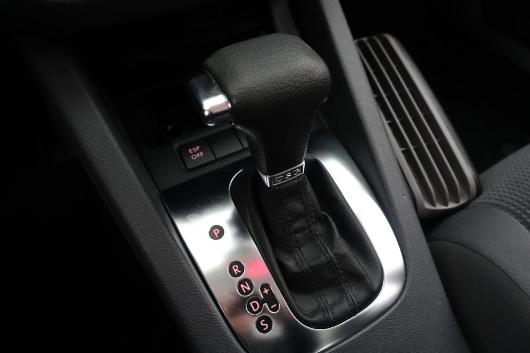 VOLKSWAGEN Jetta 2009