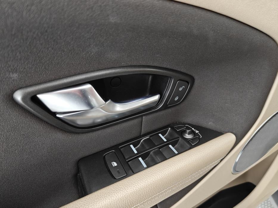 LAND ROVER Range Rover Evoque 2017