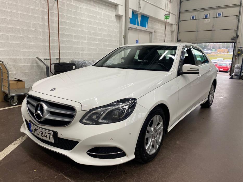 MERCEDES-BENZ E 2013