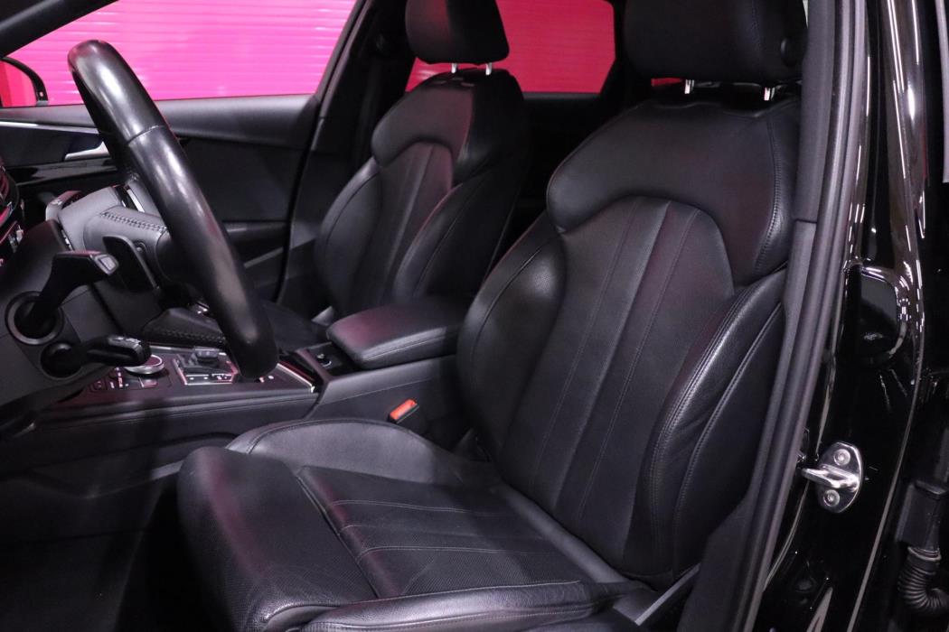 AUDI A4 2017