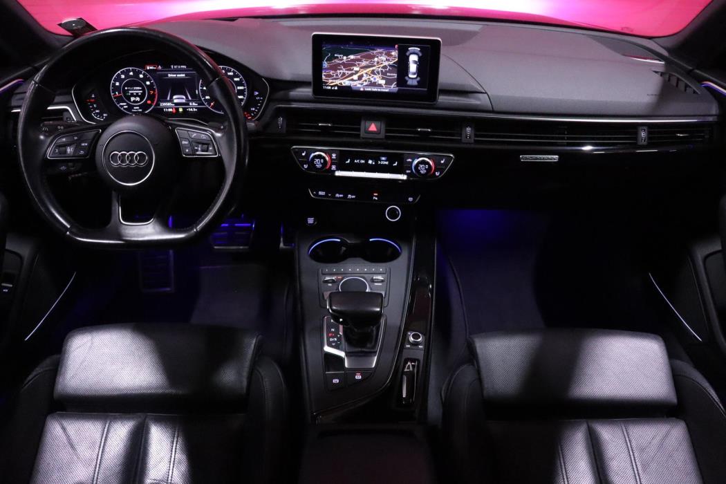 AUDI A4 2017