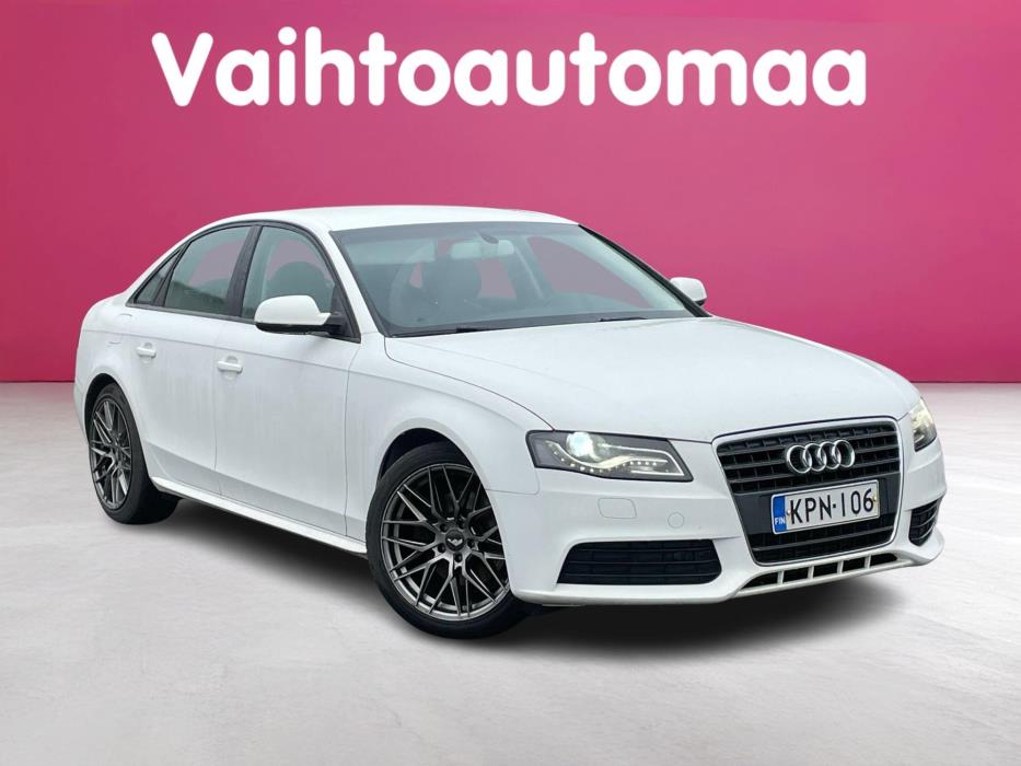 AUDI A4 2011