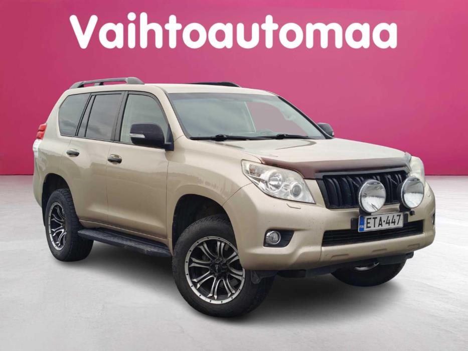 TOYOTA Land Cruiser 2010