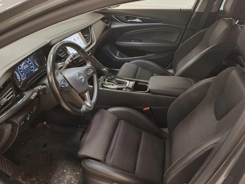OPEL Insignia 2019