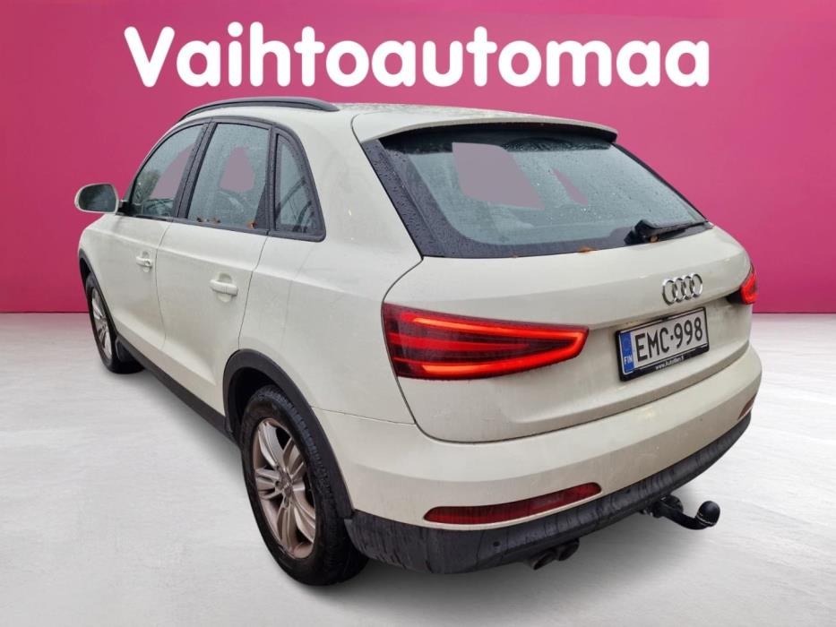 AUDI Q3 2012