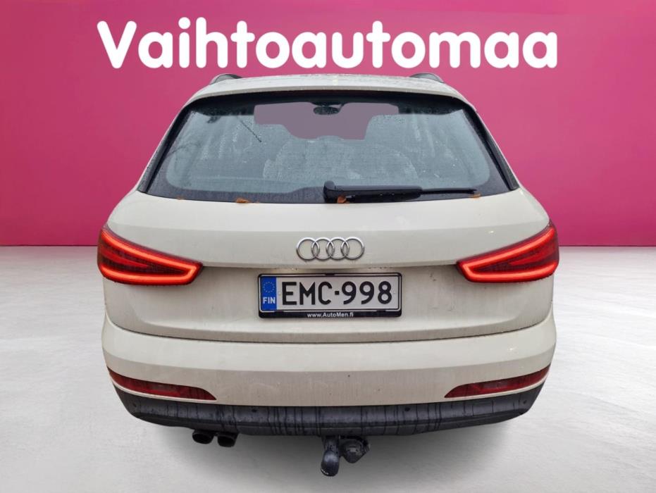 AUDI Q3 2012