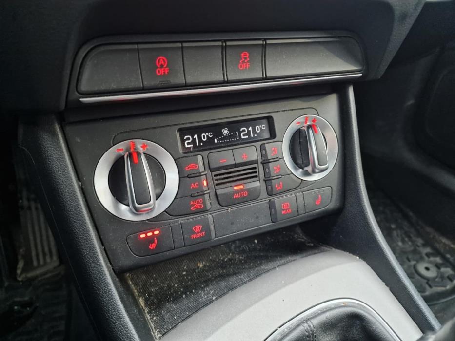 AUDI Q3 2012