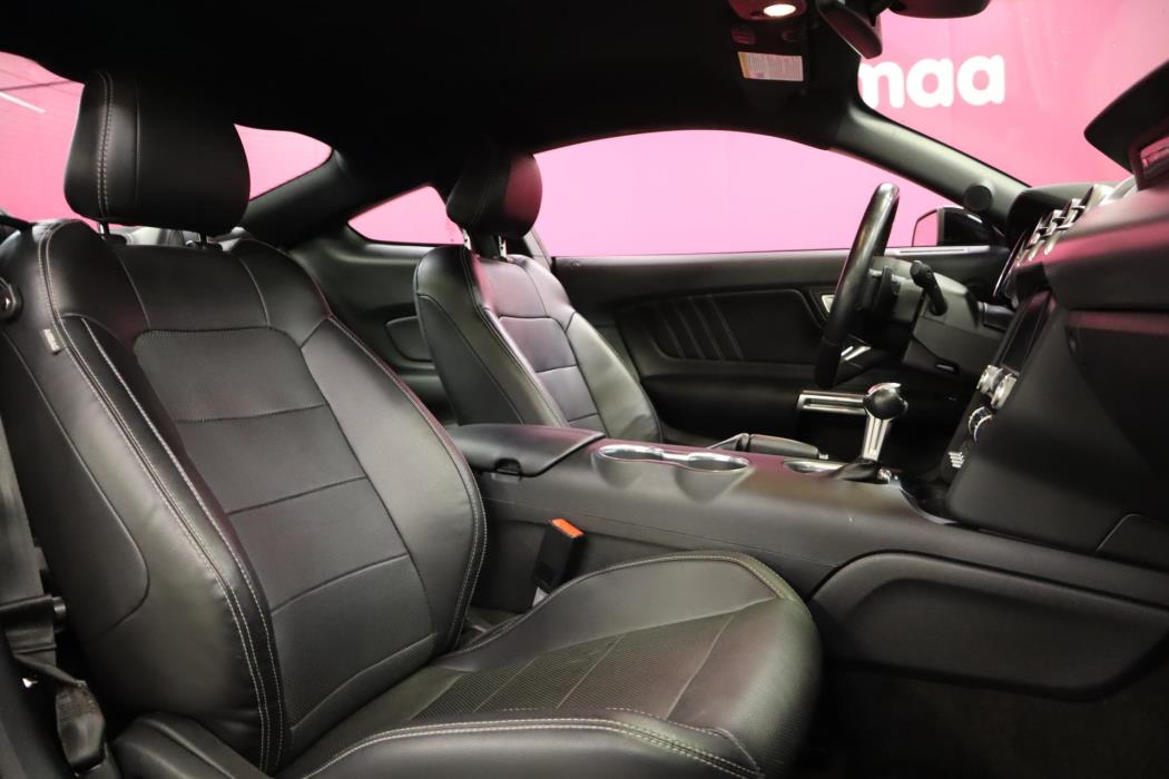 FORD Mustang 2019
