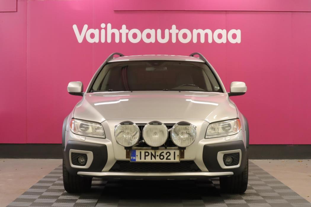 VOLVO XC70 2010