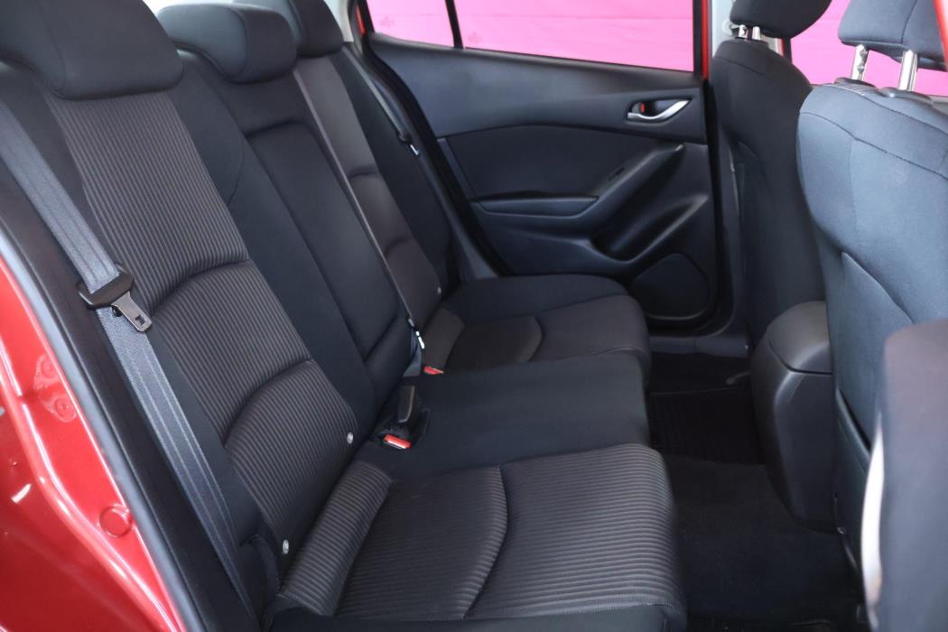 MAZDA 3 2014