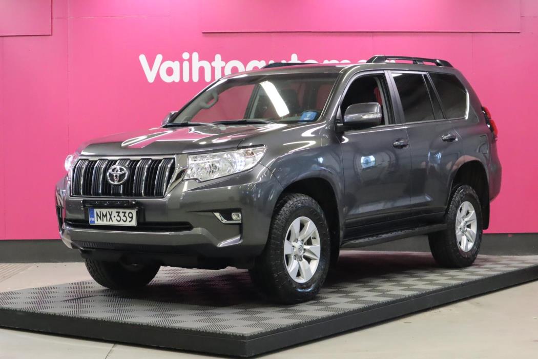 TOYOTA Land Cruiser 2023