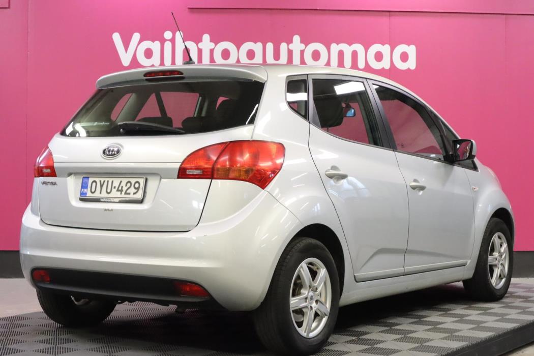 KIA Venga 2011