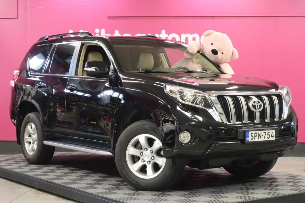 TOYOTA Land Cruiser 2014