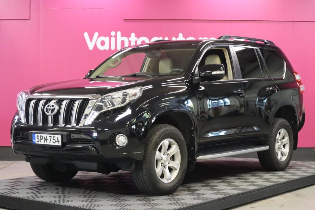 TOYOTA Land Cruiser 2014