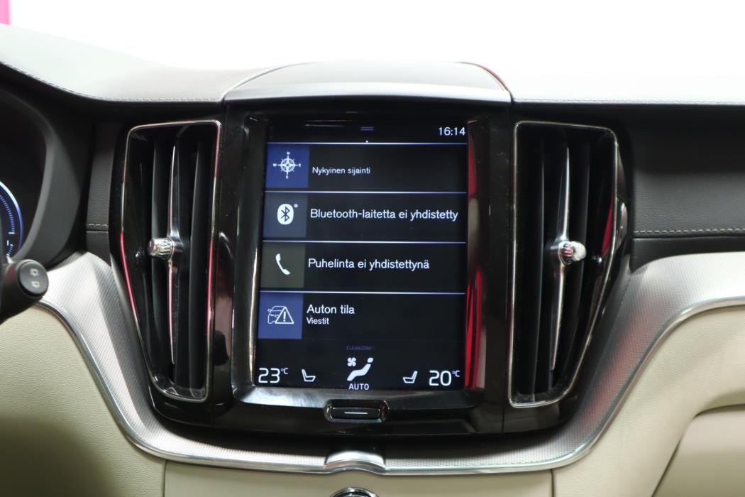 VOLVO XC60 2018